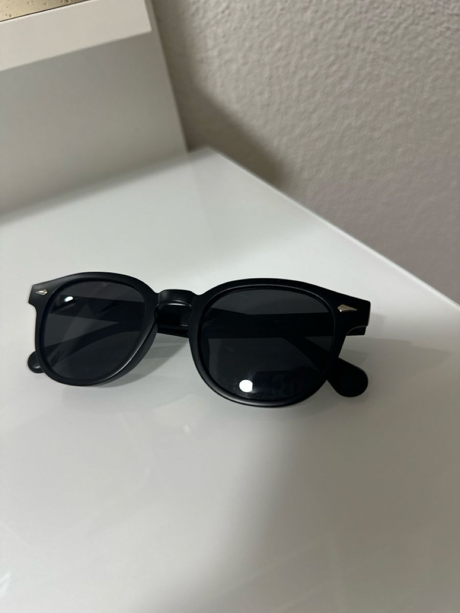 Occhiali & Lenti: Sonnenbrille schwarz Marke SRFsport – Nuovo (secondo la descrizione) da Oberurnen venduto da nes_8xqt
