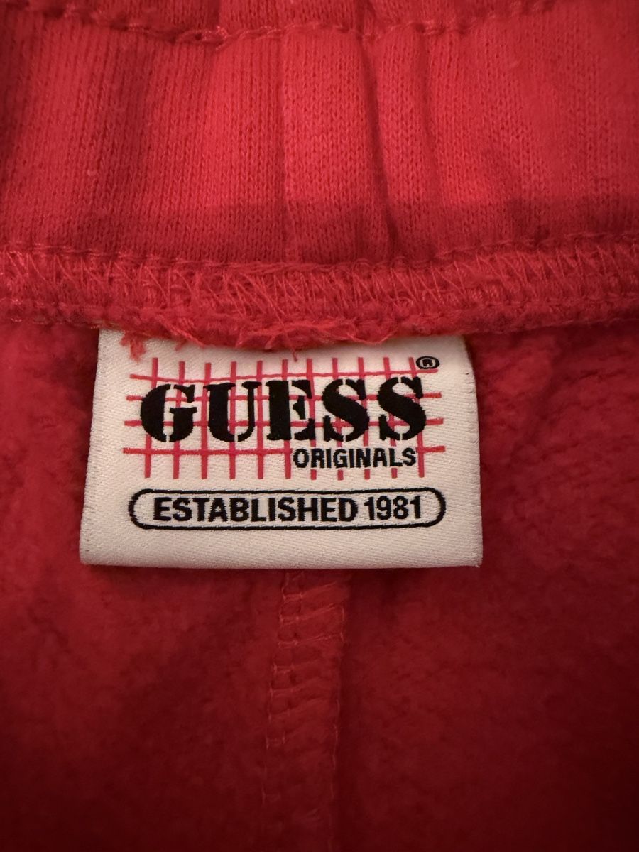 Guess Pantalons: Guess Trainerhose – D'occasion à Eschenbach LU par Tatzi1 4