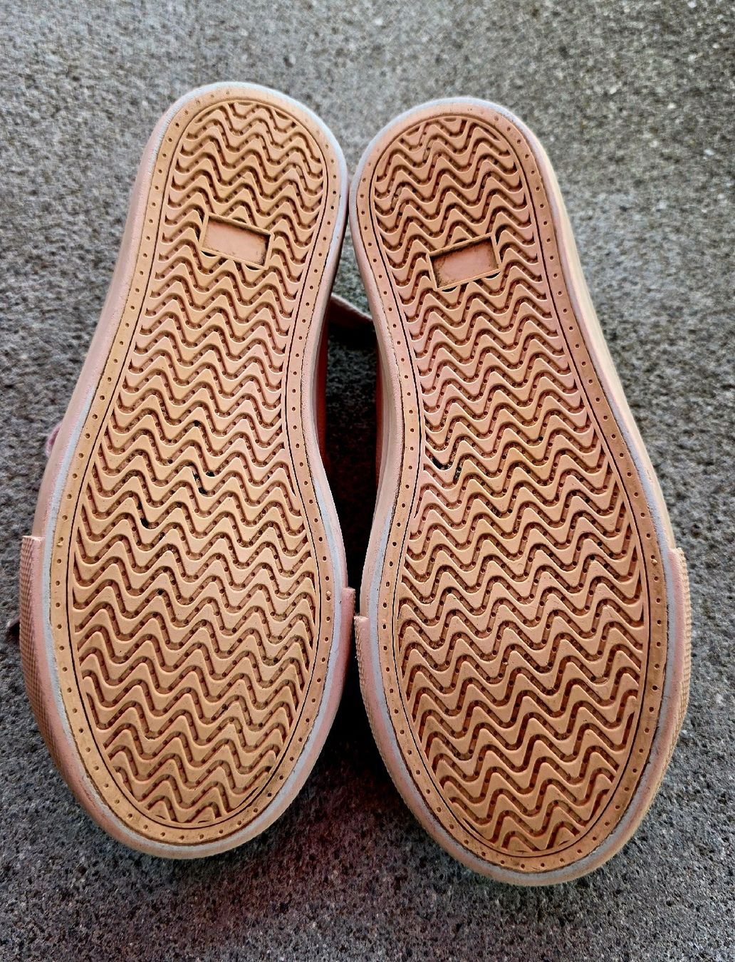 Scarpe per ragazze: Kids Sneakers – Usato da Spreitenbach venduto da nicsusi01 2
