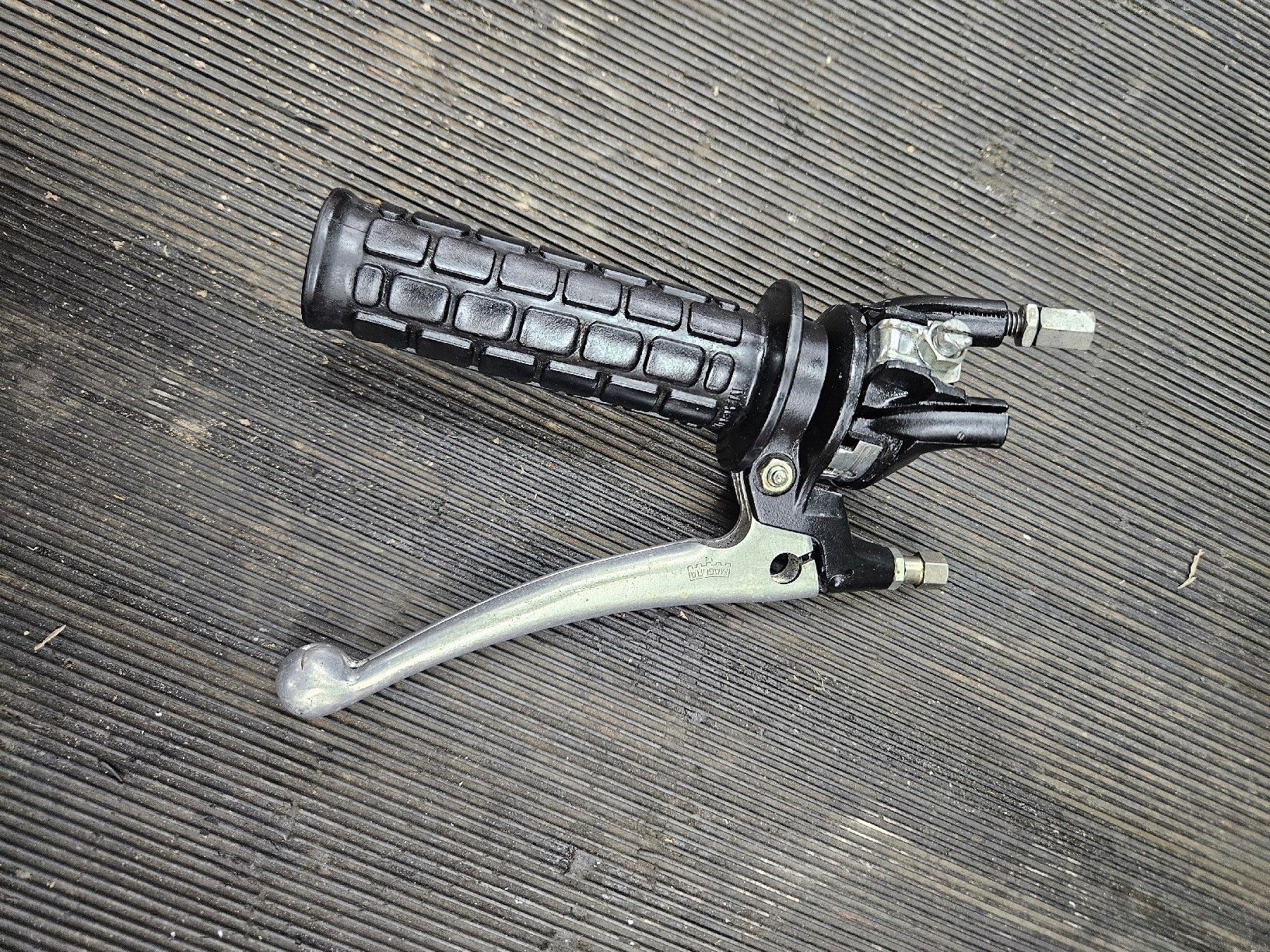 Magura Parti ricambio per ciclomotori: Sachs 503 Schaltgriff Magura  – Usato da Mellingen venduto da Mech-Service 3