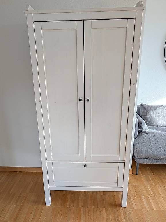 Ikea Armadi: Ikea Sundvik Schrank weiss – Usato da Uetikon am See venduto da leaspa 4