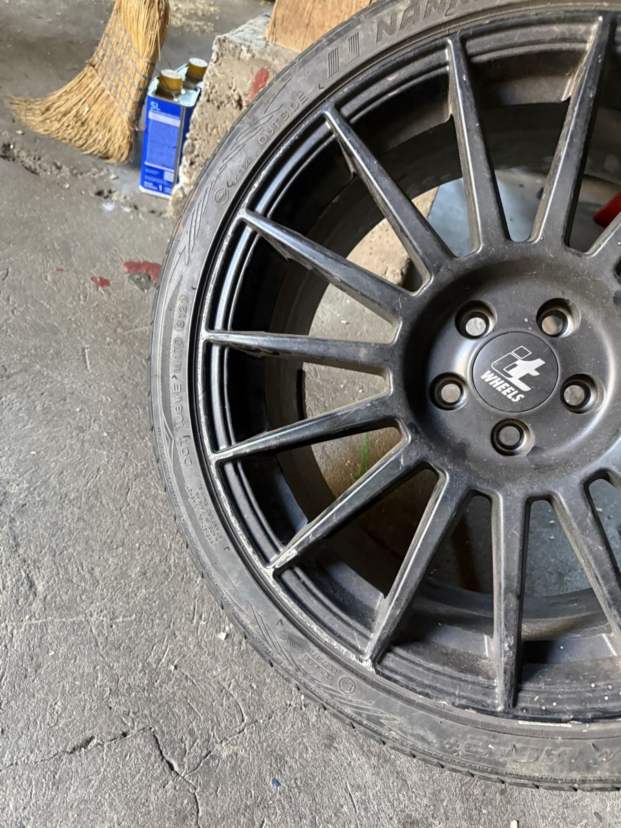 Volkswagen Jantes: Vw Golf 4  – D'occasion à Bennwil par Ford5600t 2