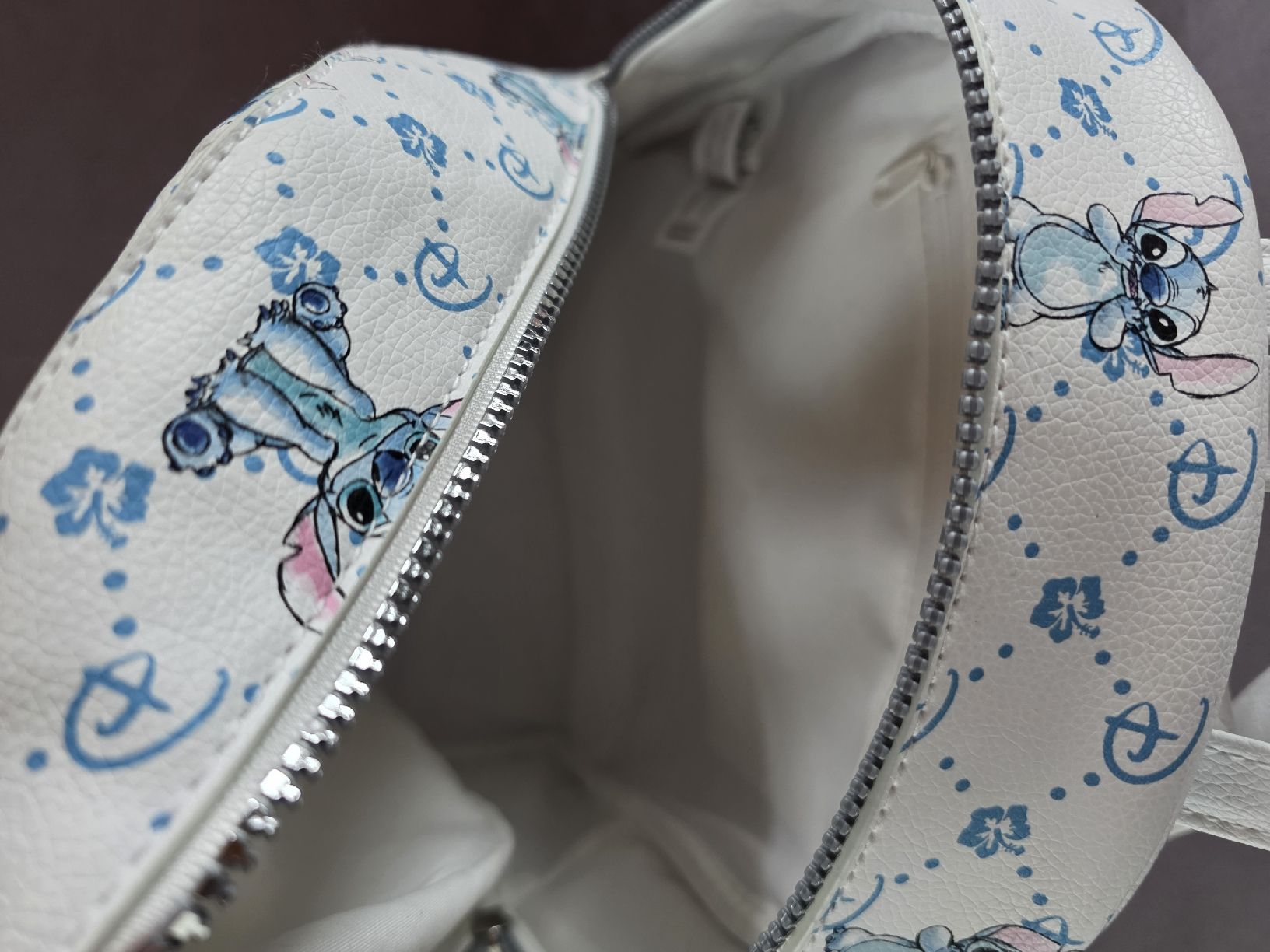 Primark Rucksäcke: Disney Rucksack Stitch  – Neu (gemäss Beschreibung) aus Wimmis von sal_rj9j 2