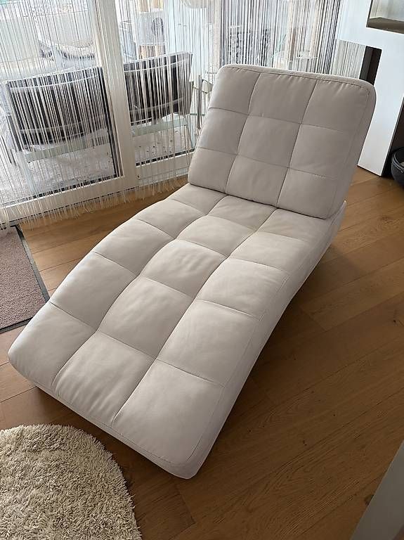 Chaises longues: Moderne Relaxliege – D'occasion à Inwil par kel_df7w