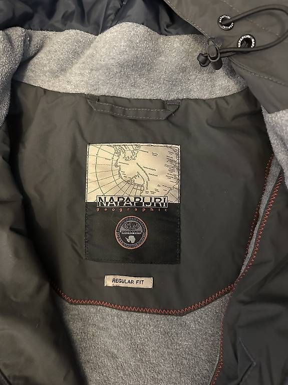 Napapijri Vestes: Napapijri Winterjacke L – D'occasion à Gockhausen par louparent 2