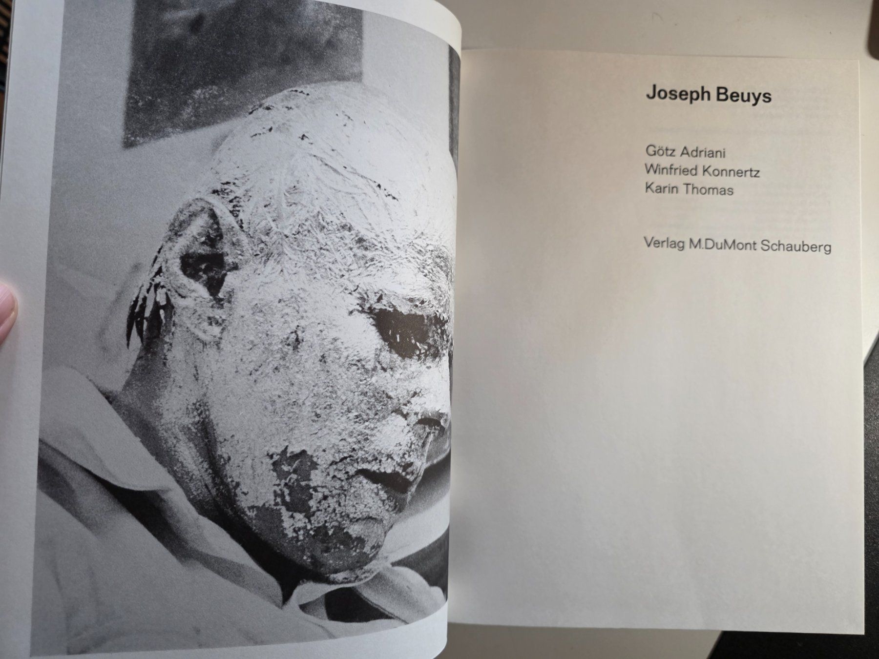 Bücher: Joseph Beuys - DuMont Schauberg 1973 – Gebraucht aus Walterswil BE von Lonitti 6