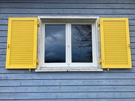 Fensterläden- Fensterladen, Alu, mit Rückhalter