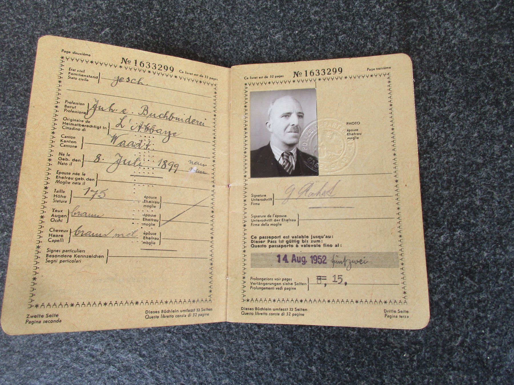 Documents: Antiker Schweizer Pass – D'occasion à Frick par  2