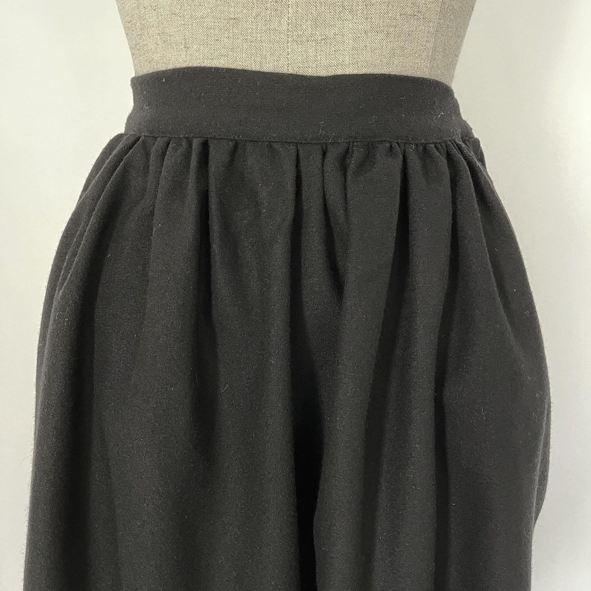 Gonne: ALEKSANDR MANAMIS Skirt-Short – Nuovo (secondo la descrizione) da Emmen venduto da Avviivva_Com2023 4