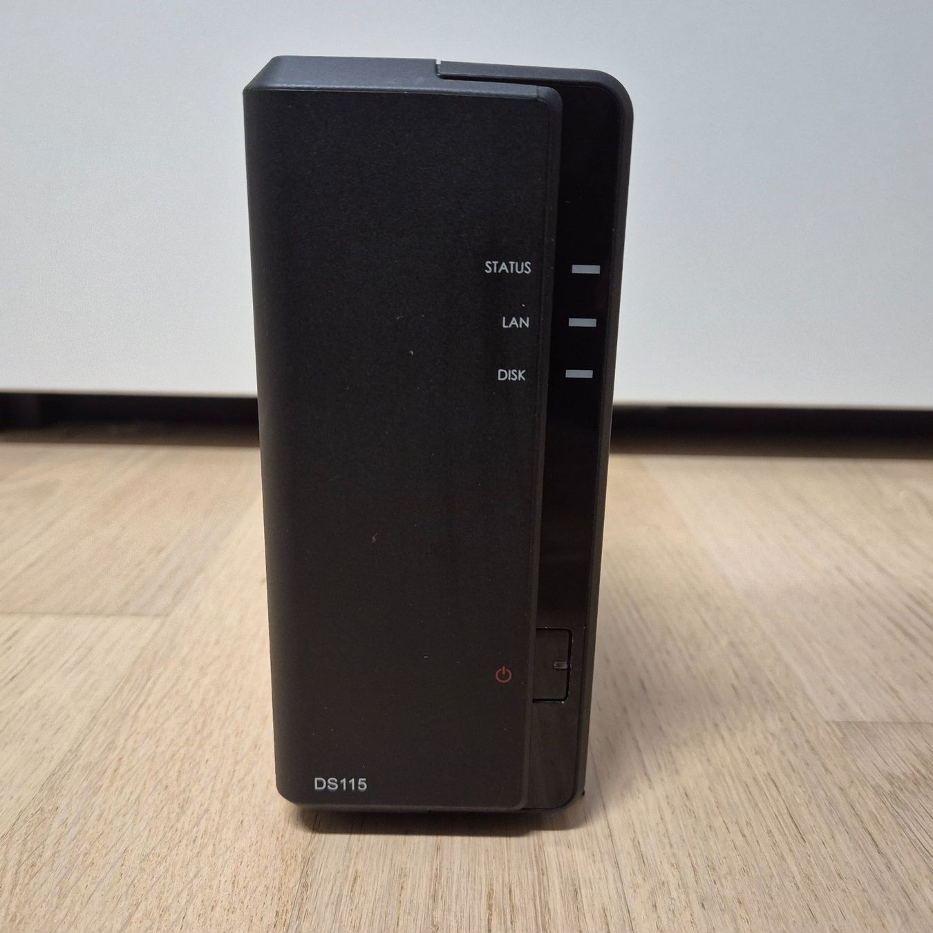 Synology Server: NAS Synology Diskstation DS115 – Usato da Bützberg venduto da ehnid 1