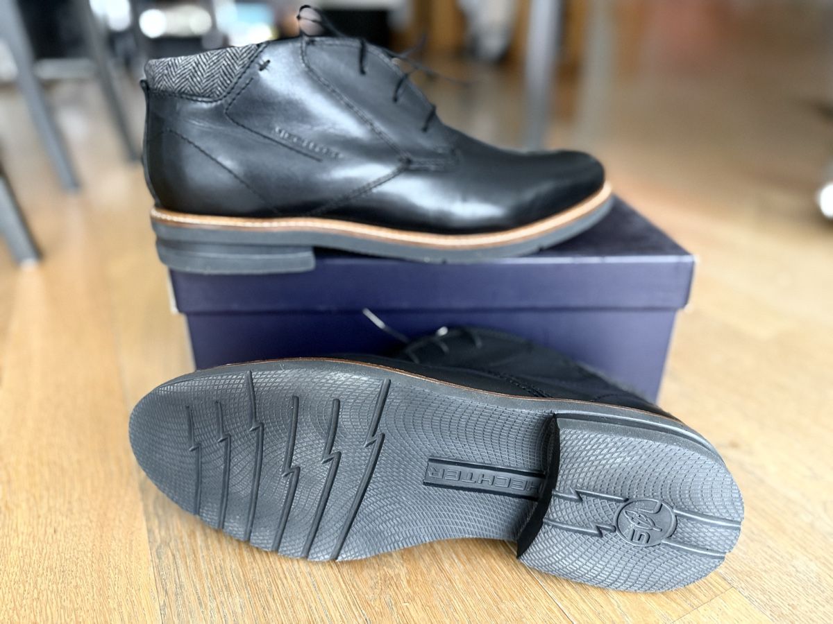 Scarpe da uomo: Lammfell Herrenschuhe Grösse 45 Neu! – Nuovo e nell'imballaggio originale da Reinach AG venduto da innamac 1