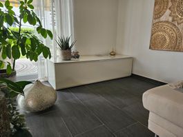 Design-Lowboard Lack hochglanz sand, Griffleiste in chrom