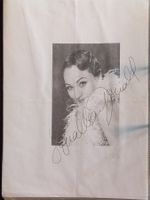Sona MacDonald Autogramm signiert Bild 20x30cm