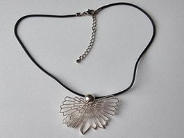 1 Halskette mit Engel in Silber 925 mit filigranem Design