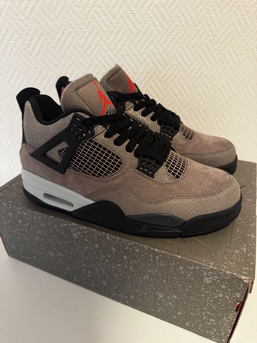 Jordan Scarpe da uomo: Jordan 4 Taupe Haze 41 – Nuovo e nell'imballaggio originale da Zürich venduto da Leined