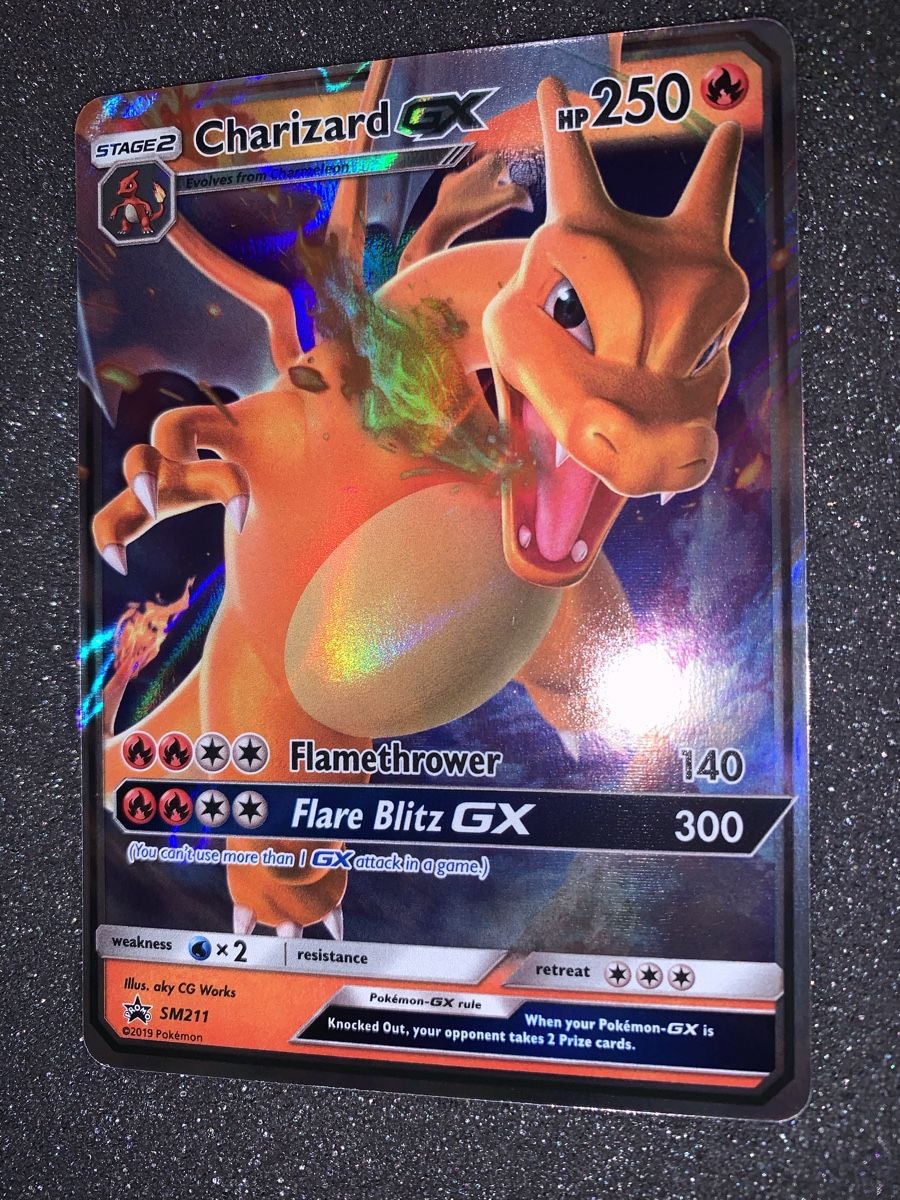 Pokémon Carte collezionabili: Charizard GX SM211 – Usato da Bironico venduto da ars_z6lb 2
