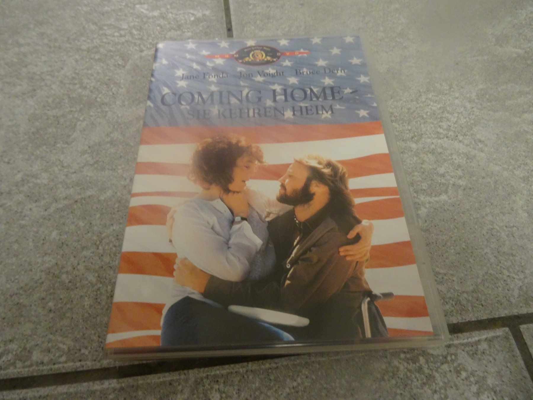 Tutti i DVDs: Coming Home DVD – Usato da Olten venduto da Disc-Verkauf