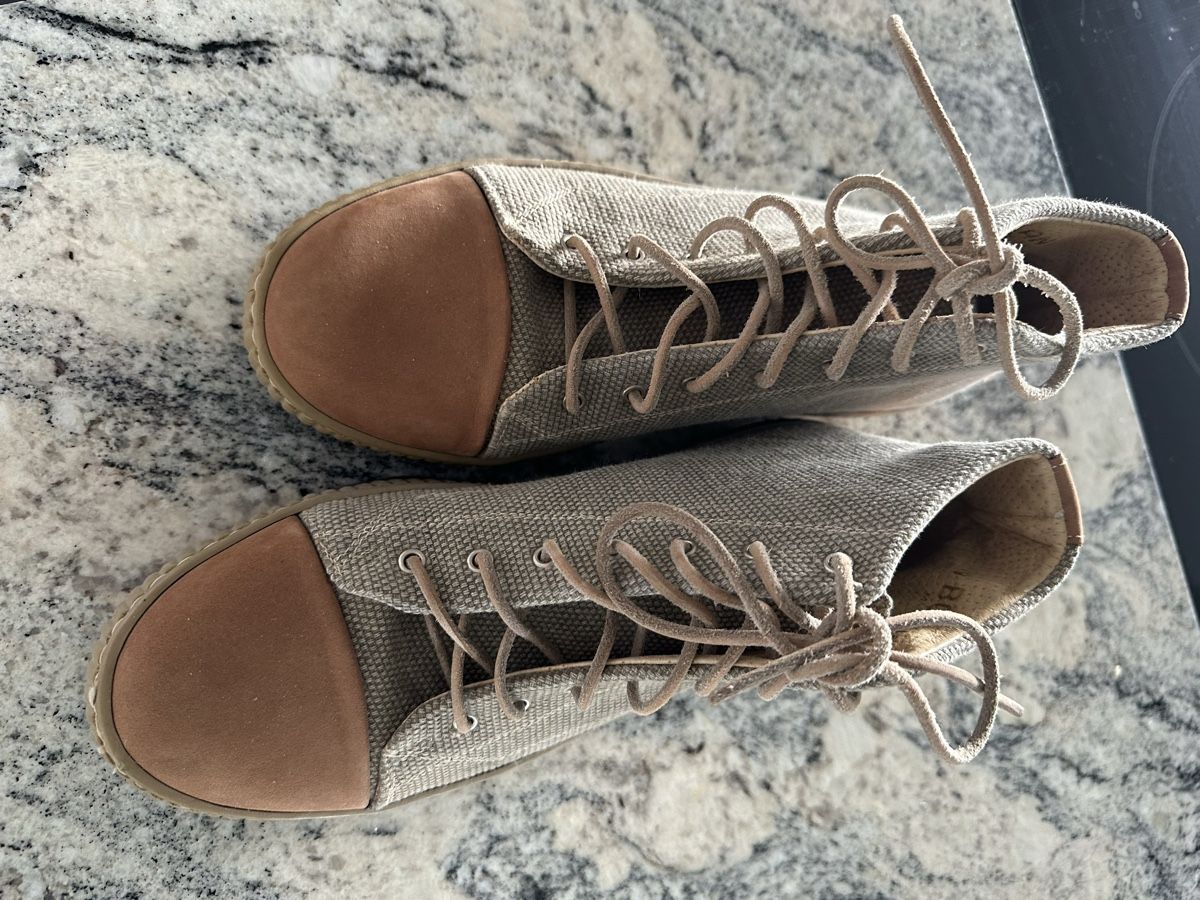 Scarpe da donna: Santa Fe Bolano Sneacker Grösse 39 – Nuovo (secondo la descrizione) da Rüti ZH venduto da alfaromeo96