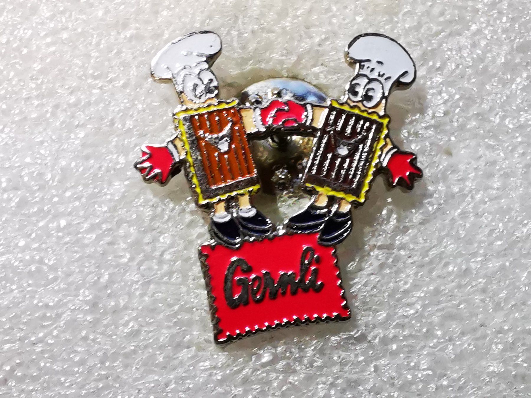 Placchette & Badge: Ansteckpin 103: Wernli – Usato da Oppligen venduto da Pin-Fall-Shop