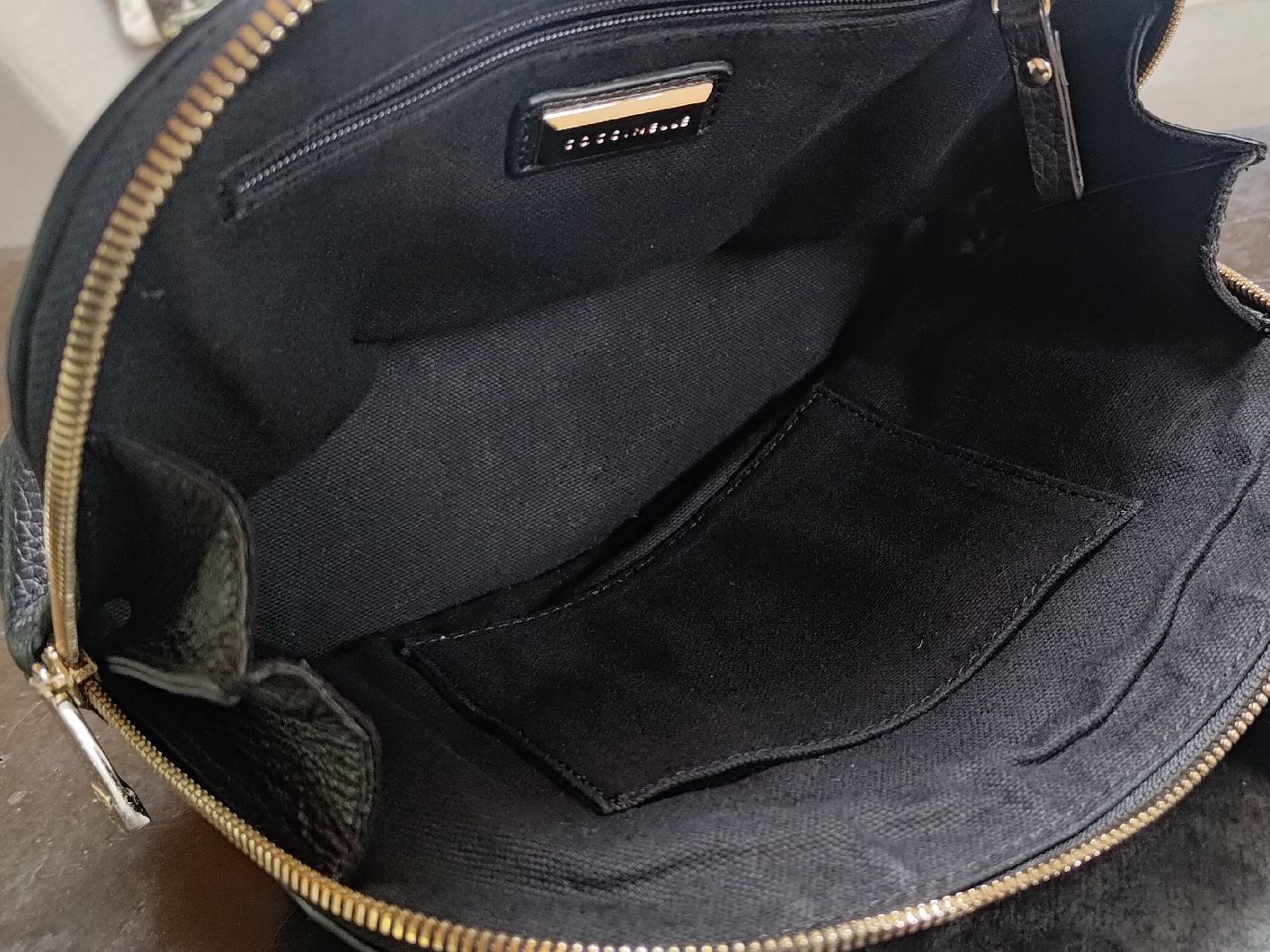 Coccinelle Taschen für Damen: COCCINELLE Designertasche Schwarz Leder – Gebraucht aus Zürich von yprat 3