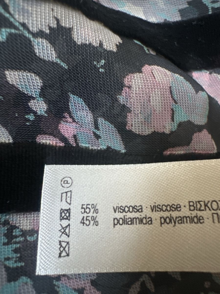 Camicette: Bluse von Uterque – Usato da Zürich venduto da Misomi 4