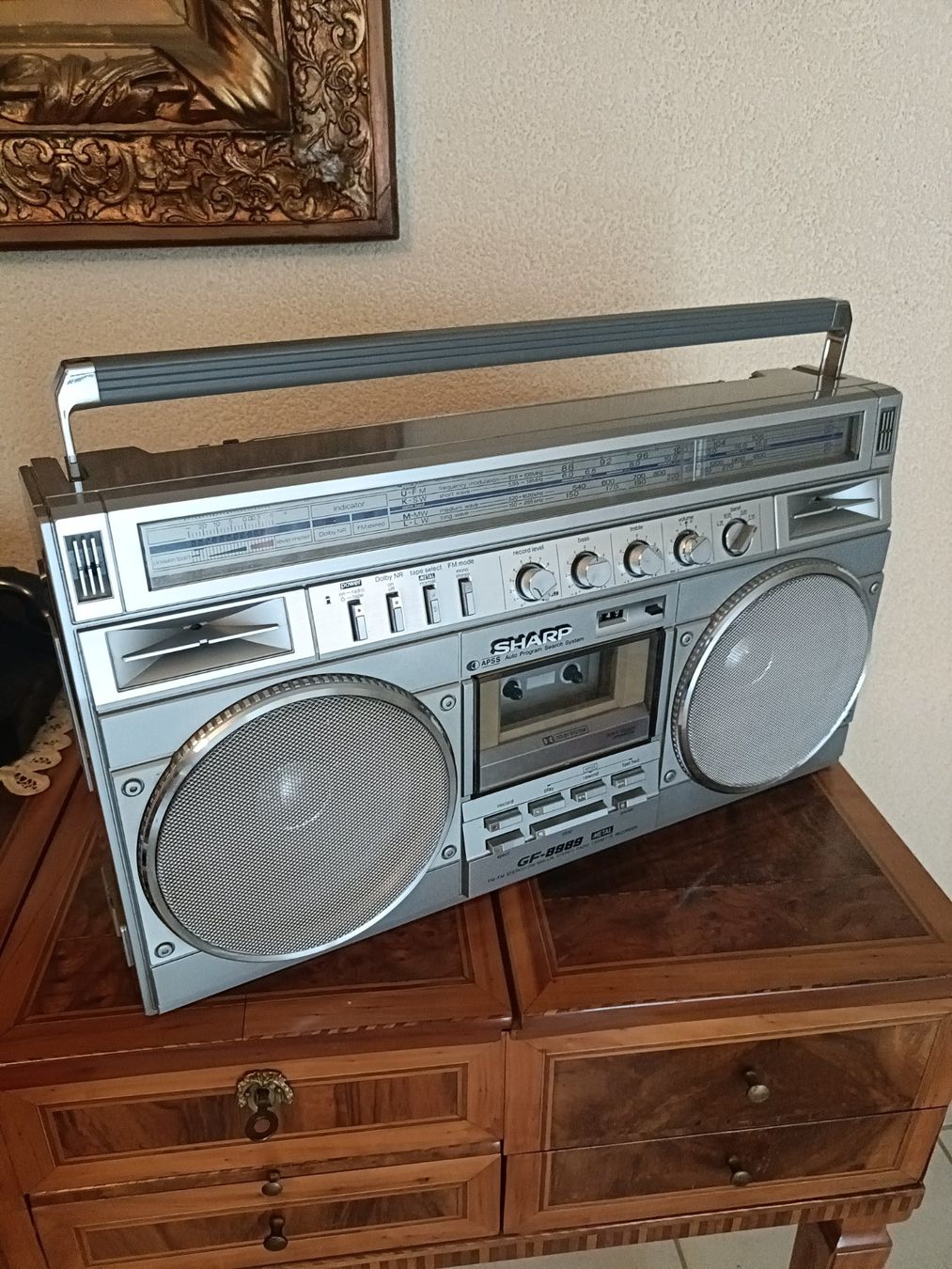 Sharp Radios: Sharp GF-8989, Ghettoblaster, Stereokassettenrekorder – D'occasion à Untersiggenthal par Hexennase 8