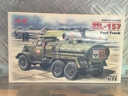 FUEL TRUCK ZIL-157 1:72