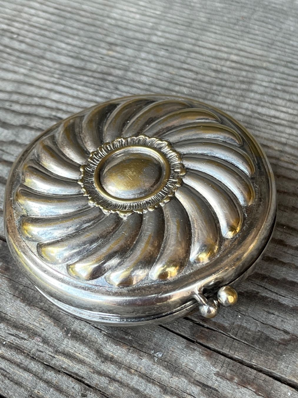 Sonstige Kosmetik & Pflege: Porte monnaie ou pilulier – Gebraucht aus Euseigne von so.ART 4