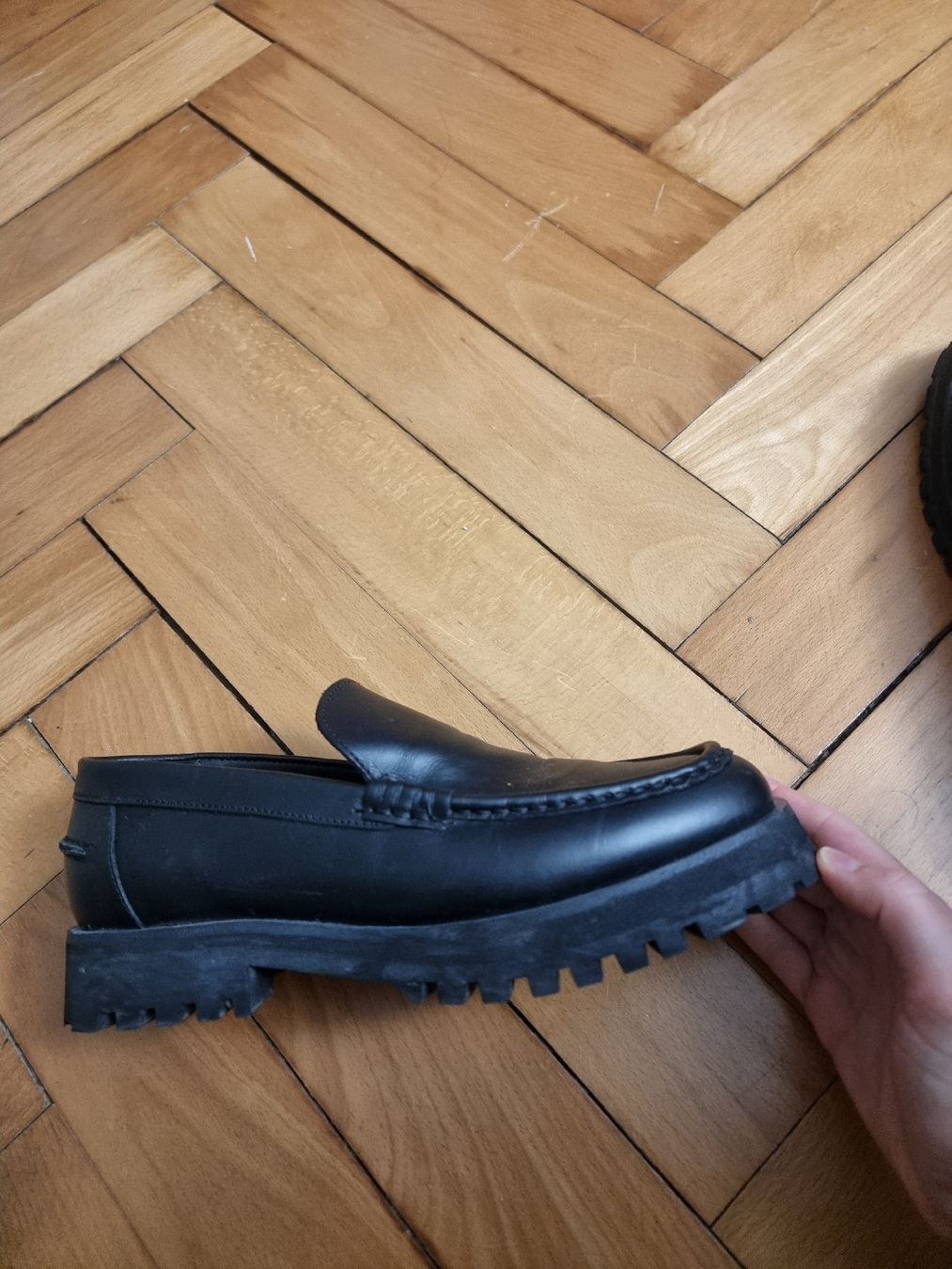 Arket Scarpe da donna: Loafers von Arket – Usato da Zürich venduto da NIxa 2