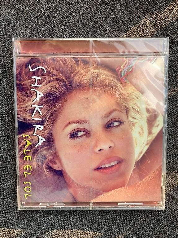 CDs: N E U    CD SHAKIRA SALE ET SOL – Gebraucht aus Zürich von Bobesch73