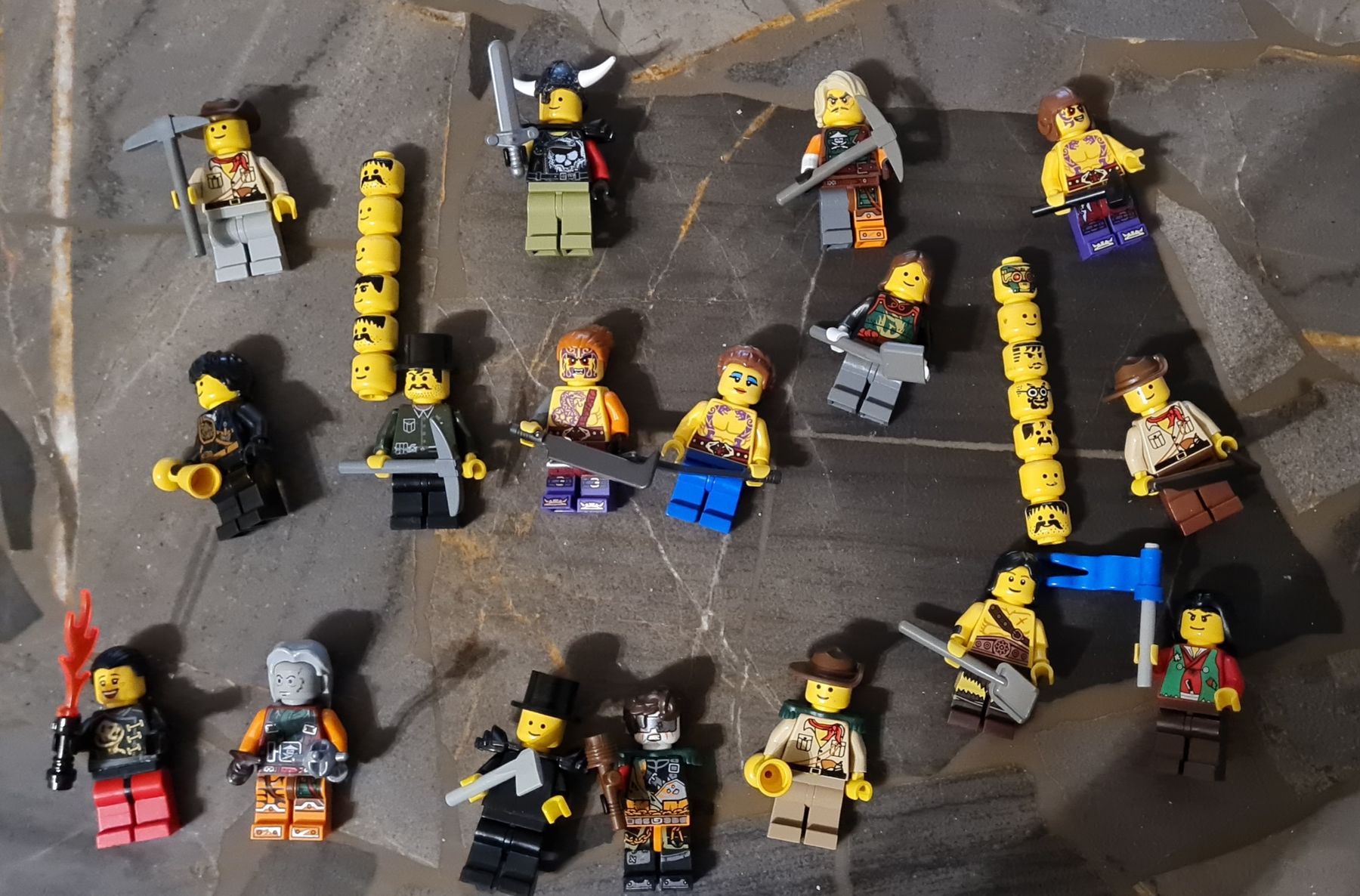 Lego Giocattoli: Lego Minifiguren – Usato da Oberägeri venduto da kay_2sjr