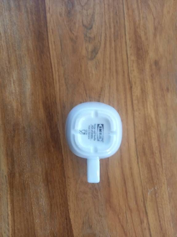 Ikea Tazze: Weisse Ikea Becher – Usato da Roggliswil venduto da peterg93 1