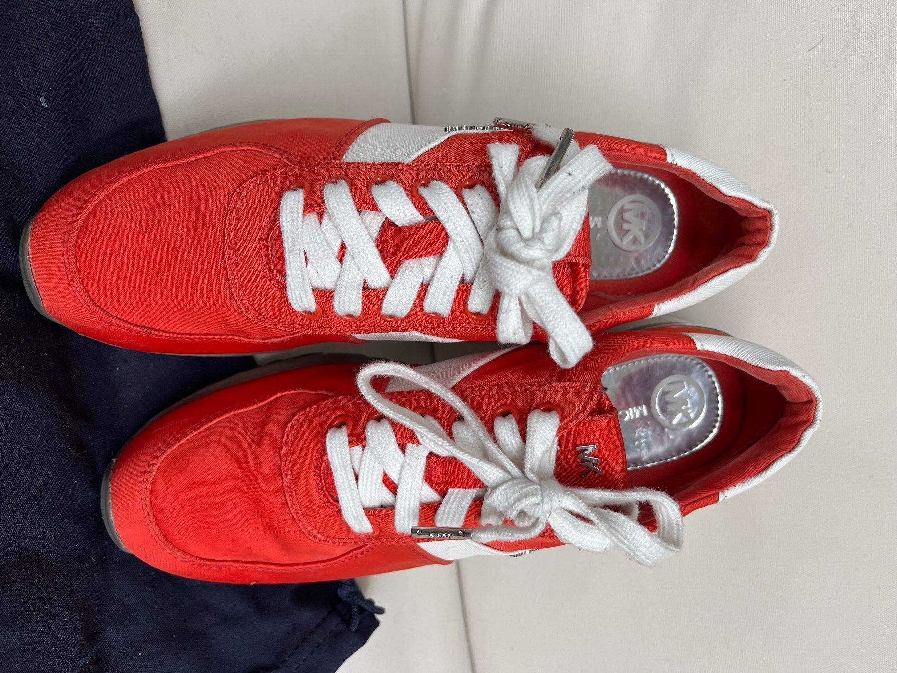 Michael Kors Scarpe da donna: Michael Kors Sneaker/ 37.5 – Nuovo (secondo la descrizione) da Wallisellen venduto da Chatswood_8hwh 3