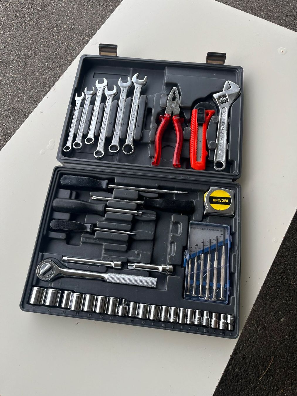 Valises de voyage: Werkzeugkoffer – D'occasion à Oberrohrdorf par Anuschka5 1