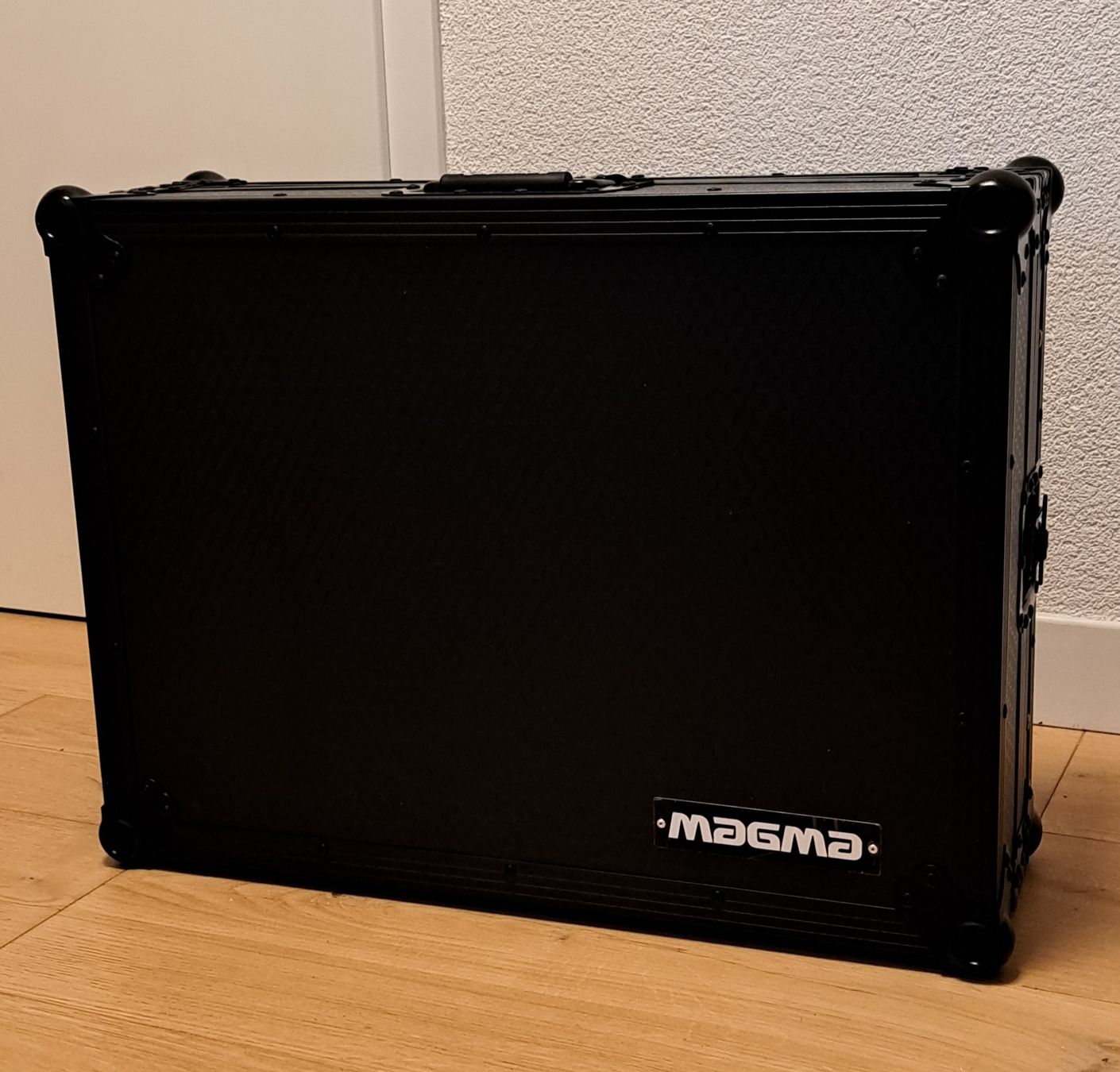 Valises & Sacs: DJ Flightcase - Magma Multi-format Workstation XL Plus Black – Neuf (Voir description) à Chêne-Bourg par tal_82t2 3
