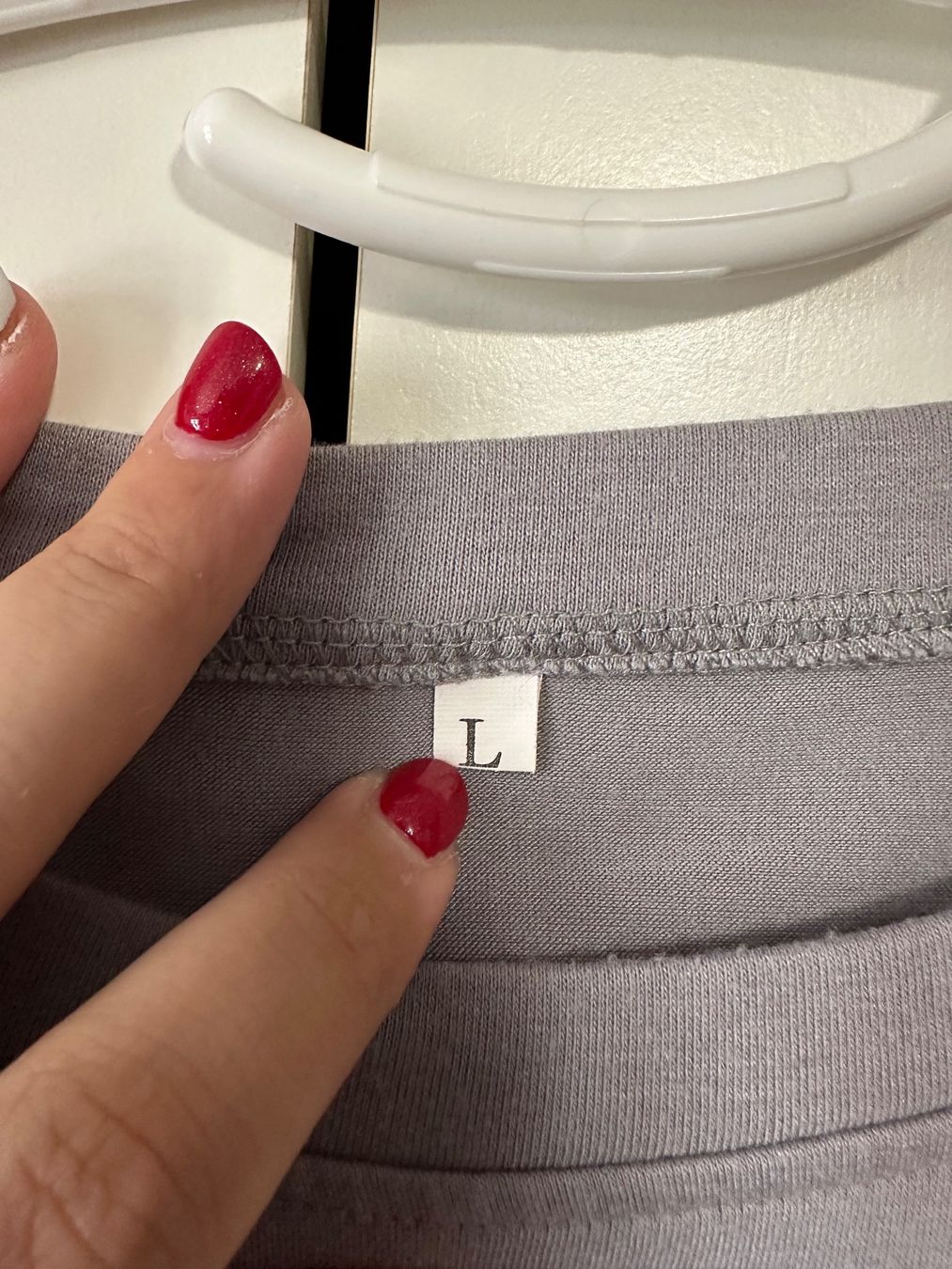 Tops: Damen Tanktop grau Groesse L – D'occasion à Schaan par Hermine2018 1