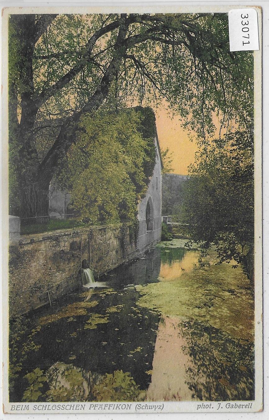 Cartoline postali: Beim Schlösschen Pfäffikon SZ - Litho – Usato da Ettingen venduto da Kartenplanet