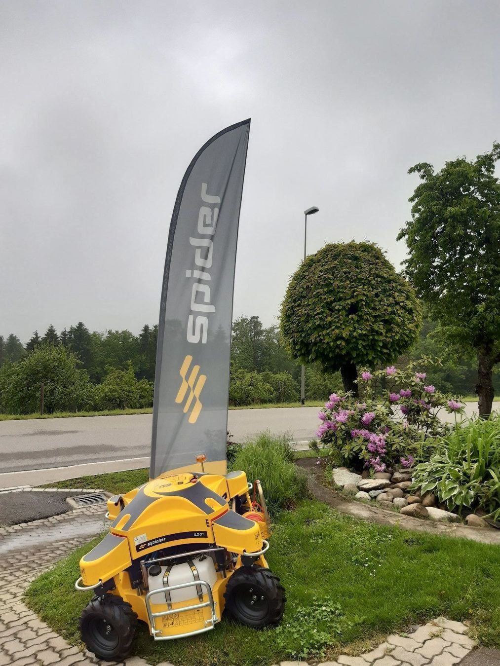 Tagliaerba: Spider ILD 01 inkl. Mulchkit – Nuovo (secondo la descrizione) da Pfäffikon ZH venduto da WMG8330