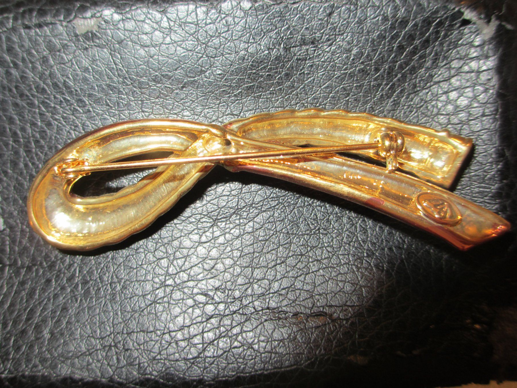 Spille & Fermagli: Brosche Vogel Design Bicolor goldfarben – Nuovo (secondo la descrizione) da Herisau venduto da fan_h9qj 1