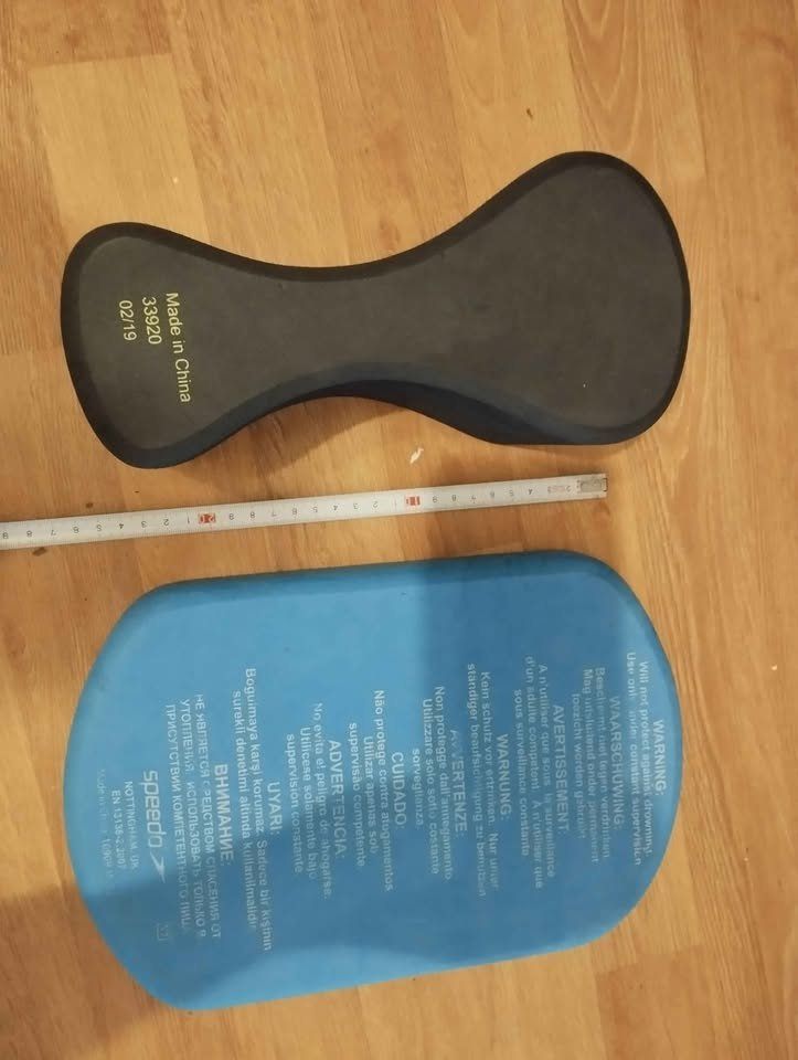 Kickboard: Speedo Pullbuoy und kickboard – D'occasion à Dübendorf par namor00 2