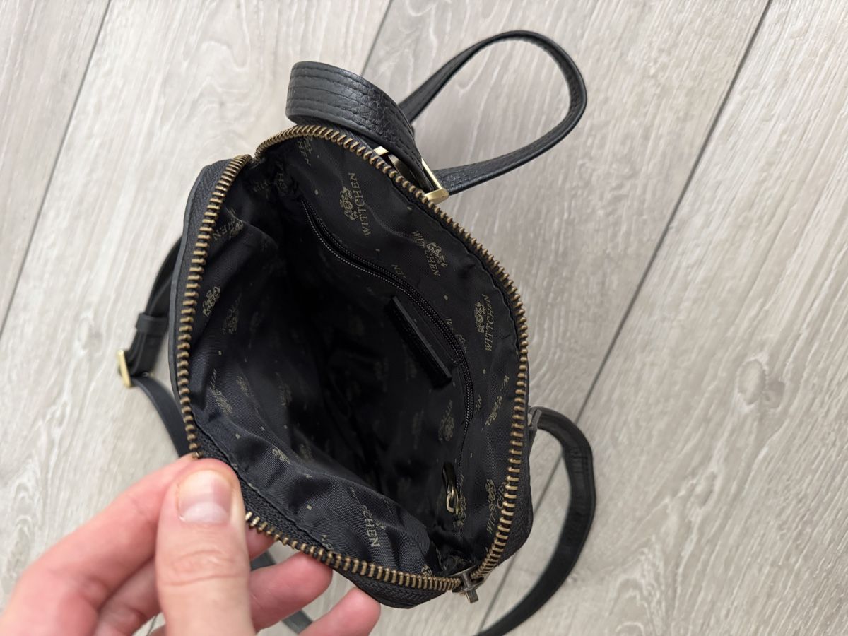 Borse: Black Leather Crossbody Bag - Excellent Condition – Usato da Zürich venduto da buy_d5vz