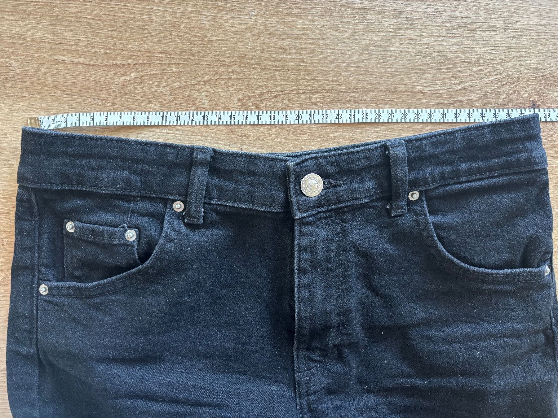 Bershka Jeans: Jeans Shorts (Gr. 38) – Nuovo (secondo la descrizione) da Zürich venduto da nad24 2