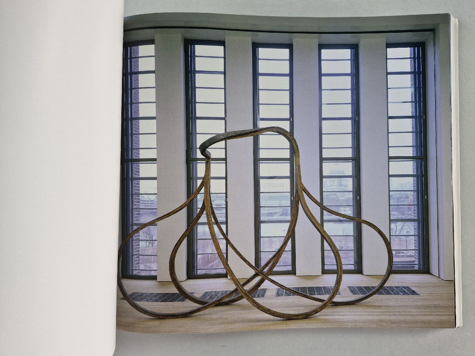 Bücher: Architekturbuch Building Tate Modern Herzog & de Meuron – Gebraucht aus Zürich von Secretariat11 3