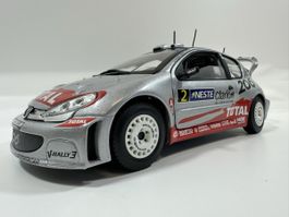 Peugeot 206 WRC 1:18 Rally Finland, Gronholm,inkl.OVP,SOLIDO