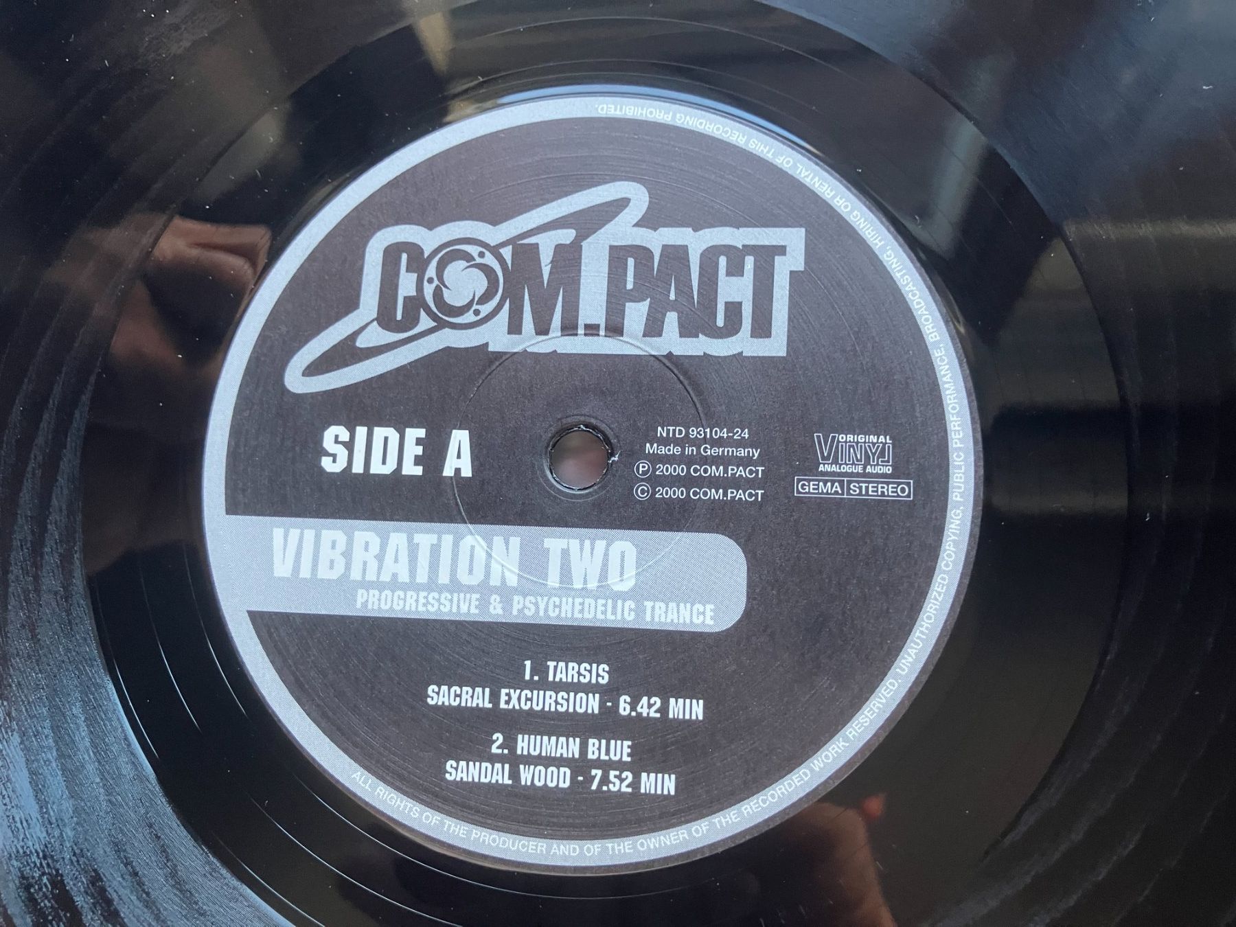 Schallplatten: Vibration Two – Gebraucht aus Aarwangen von Jukebox3 6