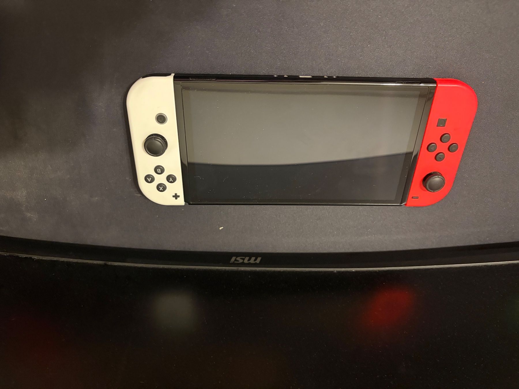Nintendo Consoles: switch oled – D'occasion à Lignieres par sobolo 4