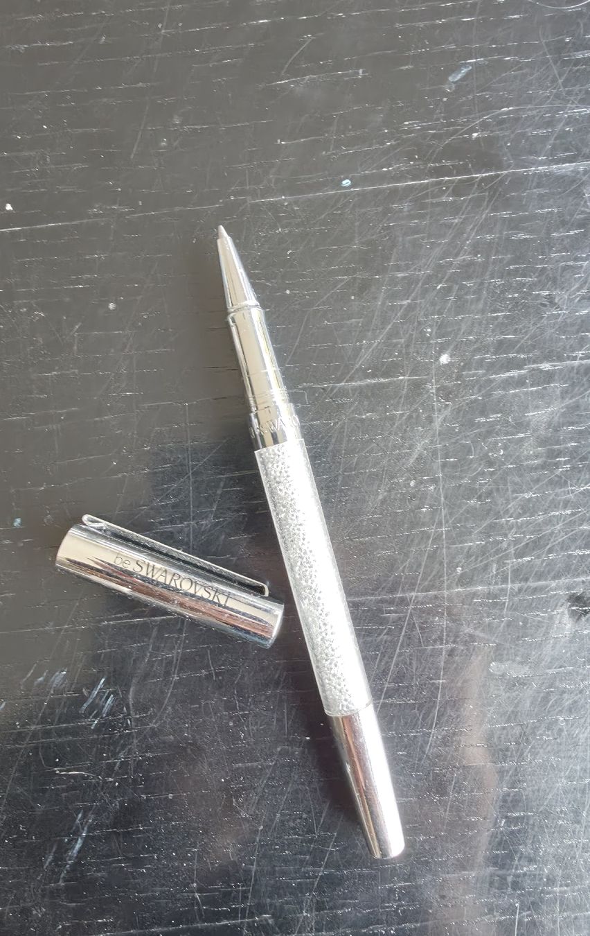 Swarovski Stifte & Marker: Original SWAROWSKI Kugelschreiber – Gebraucht aus Zürich von Tornadorey