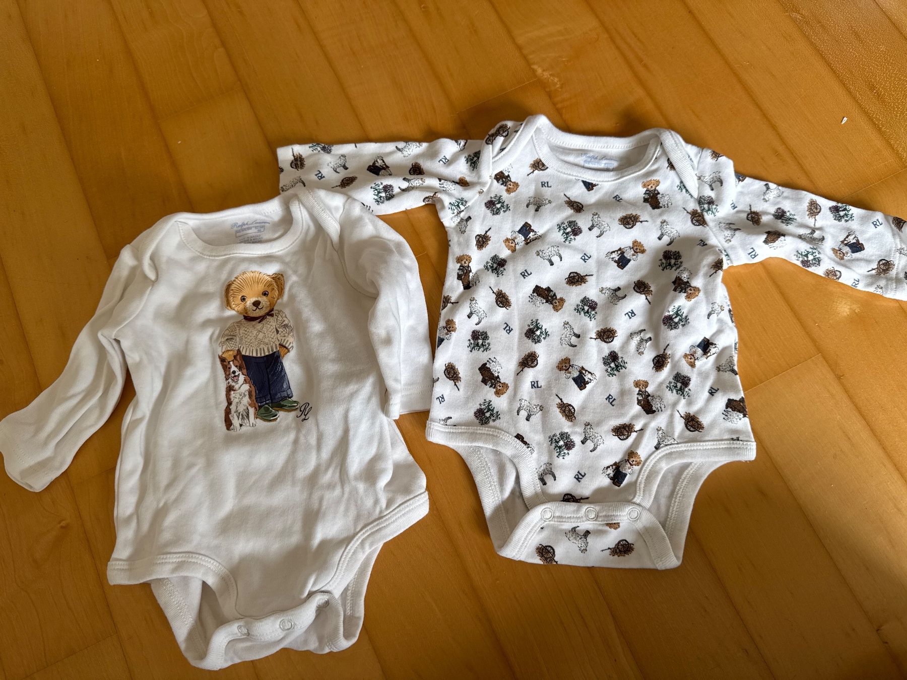 Ralph Lauren Lotti & Set di vestiti: 2 Body Ralph Lauren NEU Gr. 50 – Nuovo e nell'imballaggio originale da Worblaufen venduto da Savanne05