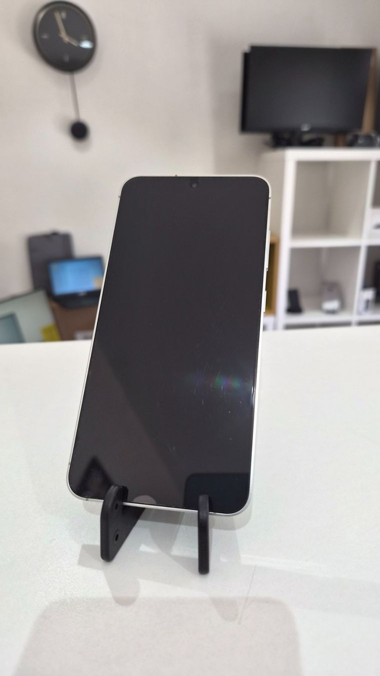 Samsung Telefoni cellulari / Smartphones: Samsung Galaxy S24 – Usato da Chatel-St-Denis venduto da Teck7 4