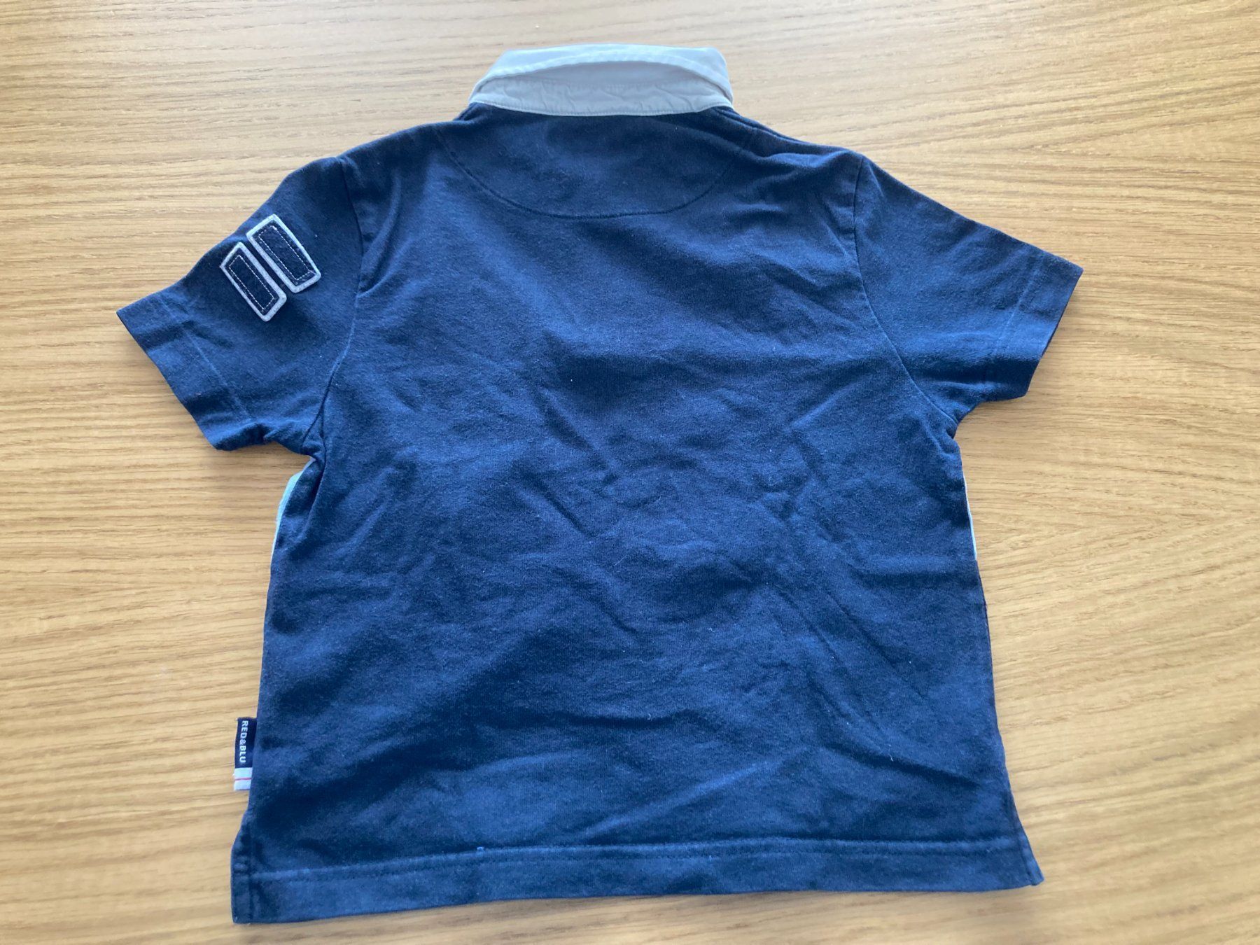 Camicie, T-shirt & Polo: Poloshirt von Red & Blu – Usato da Muttenz venduto da Juvenile33 3